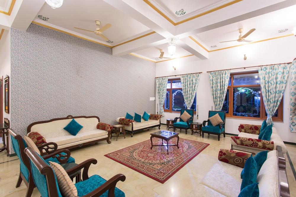 Amantra Shilpi Resort & Spa