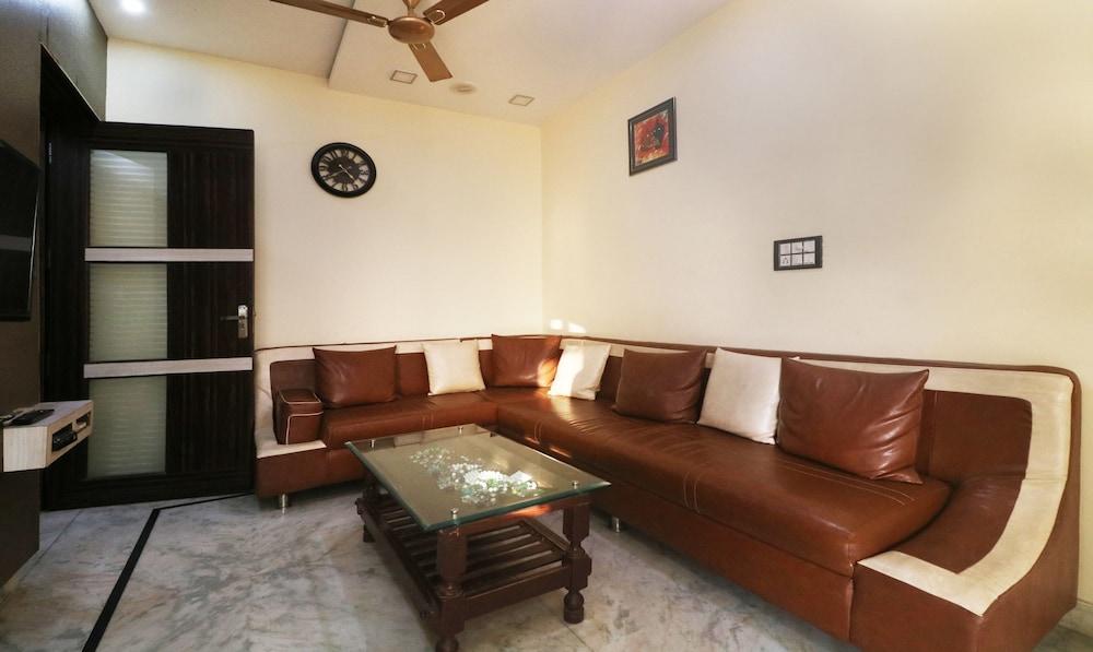 Treebo Trip Pratap Inn