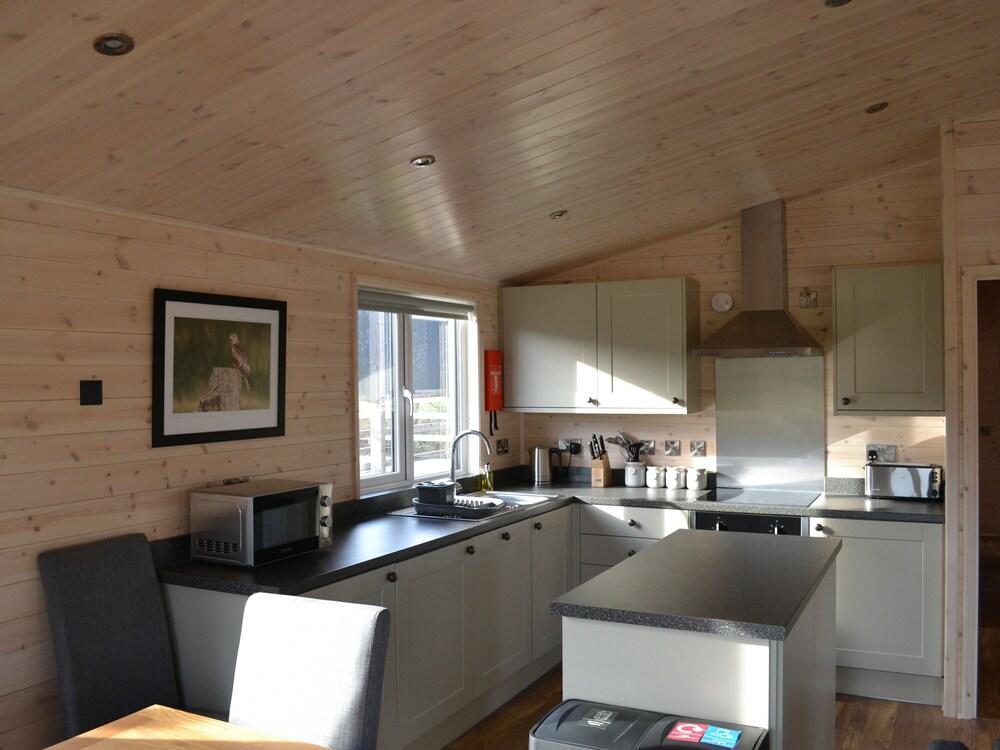 The Chiltern Lodges at Upper Farm Henton