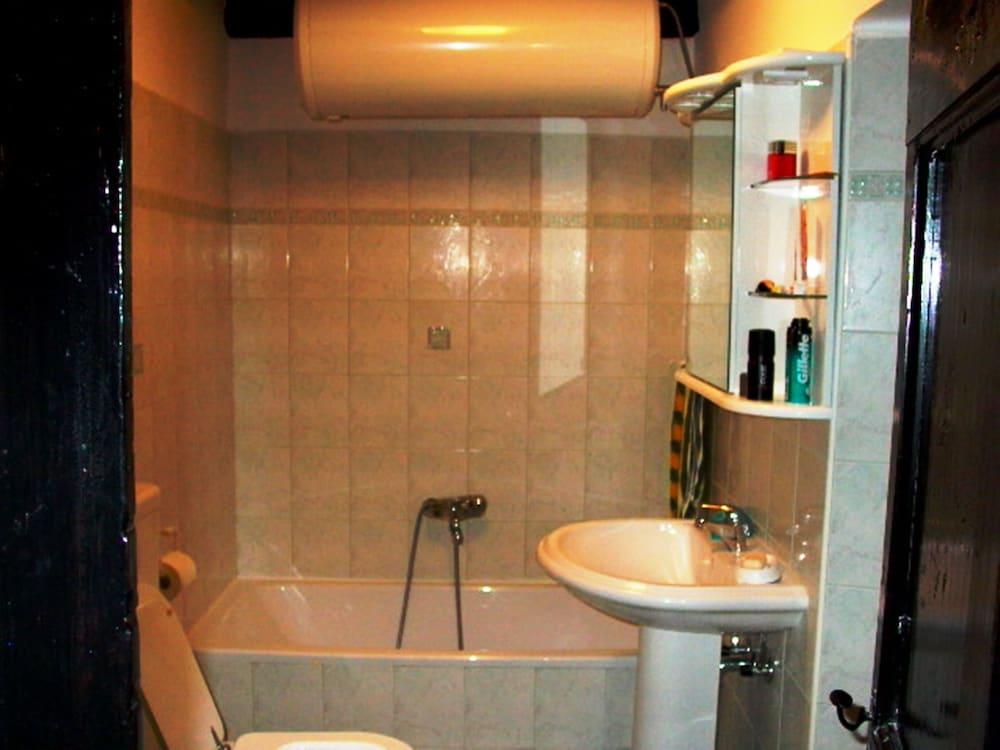 Stone House Heitzler