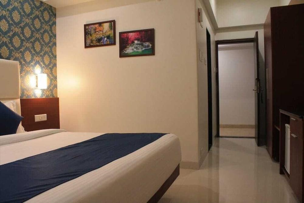 Magnus Square Business Hotel