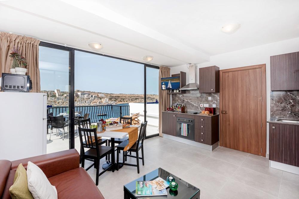 Harbour Lights Seafront Penthouse by Getaways Malta