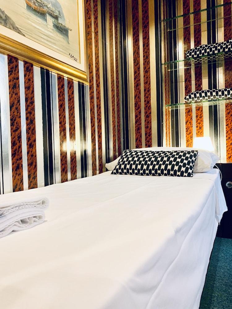 Laurina Apartment Spanish Steps