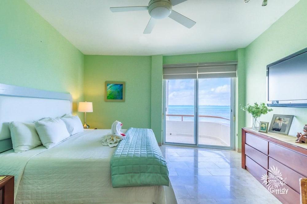 Puerta Al Mar - Penthouse 504