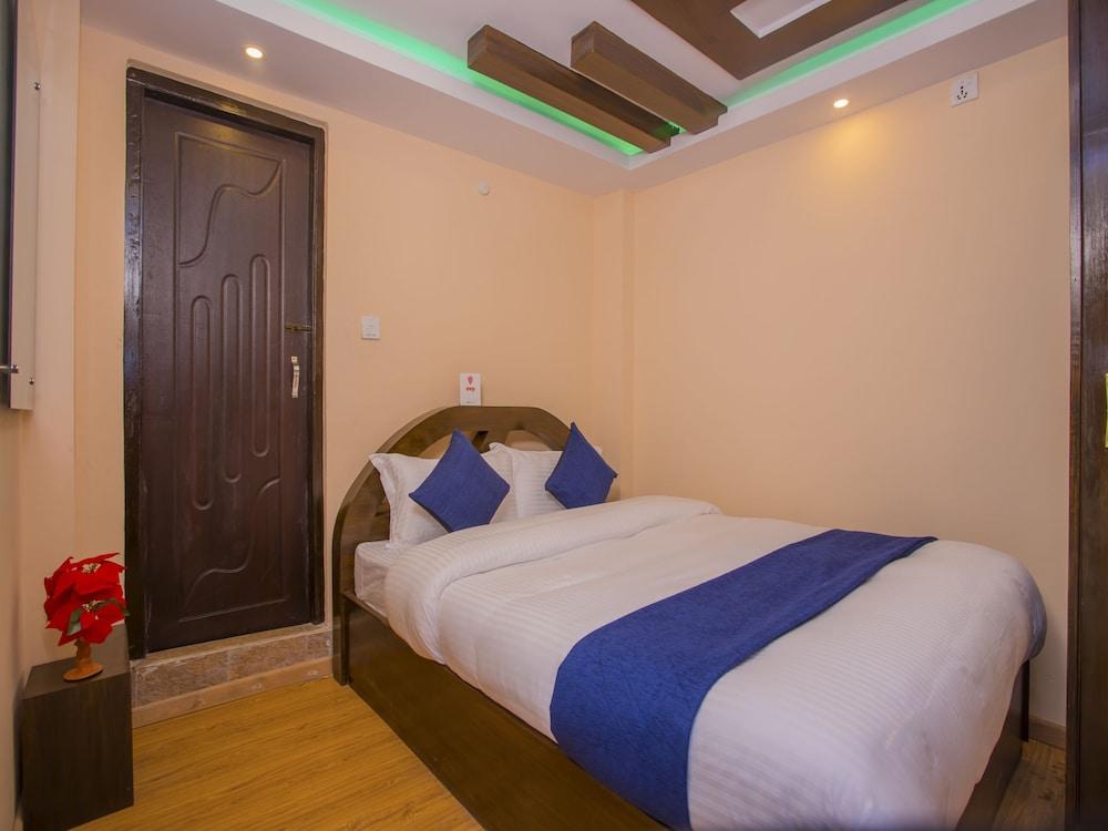OYO 264 Hotel Antique Kutty