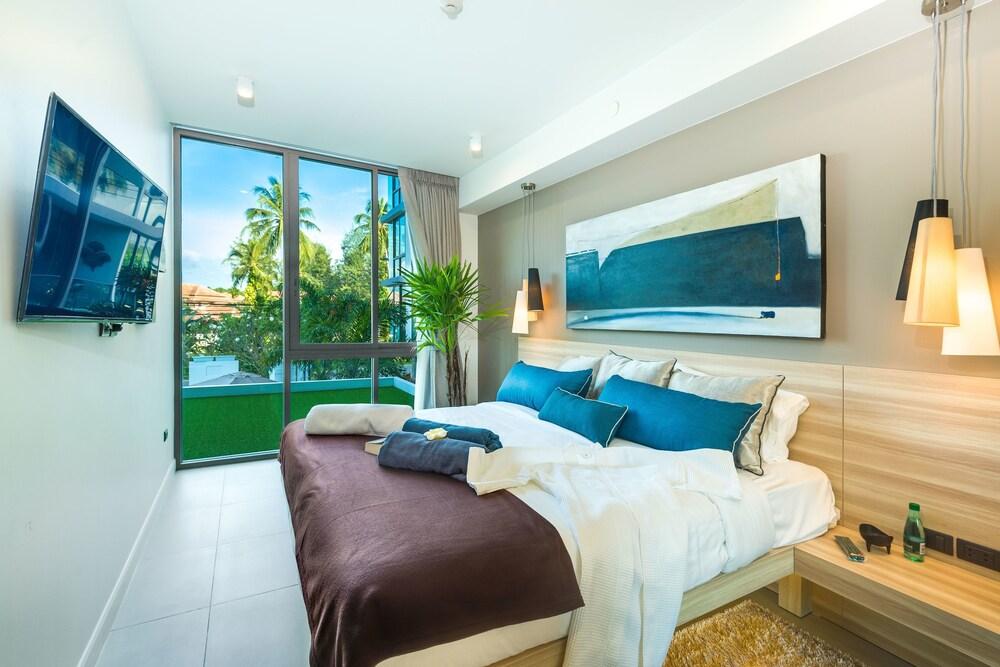 Oceanstone Phuket by Holy Cow 211