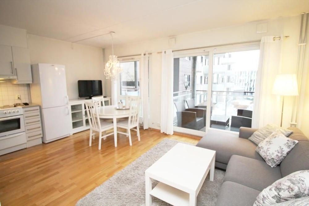 Nordic Host -Nydalen Studio -Next to BI