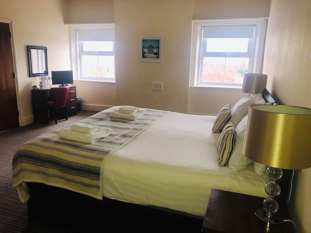 The New Brighton Hotel