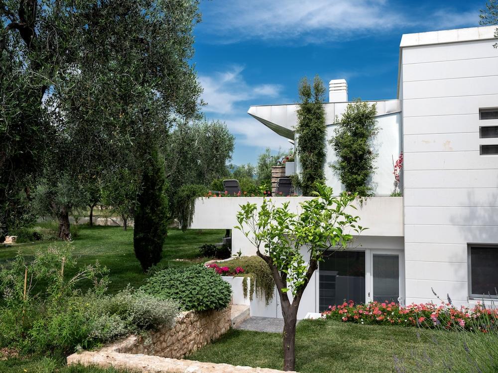 Hotel Torre Santamaria