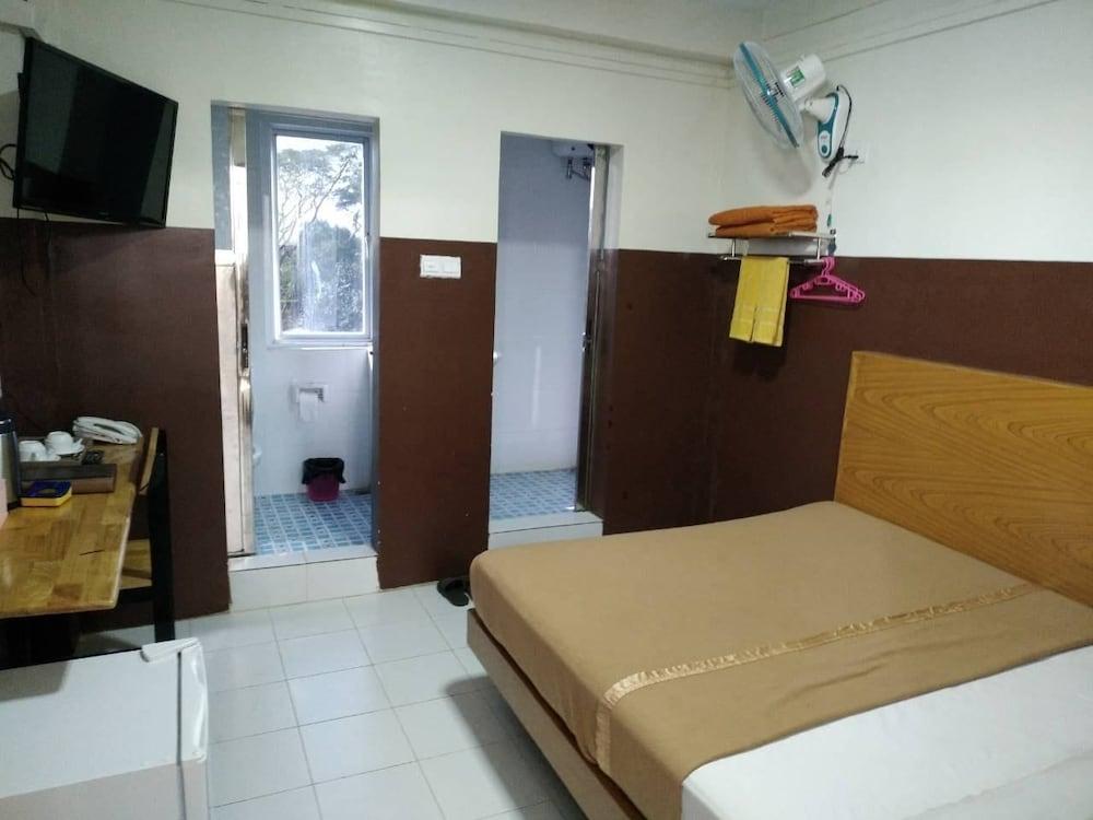 Grand Diamond Guest House