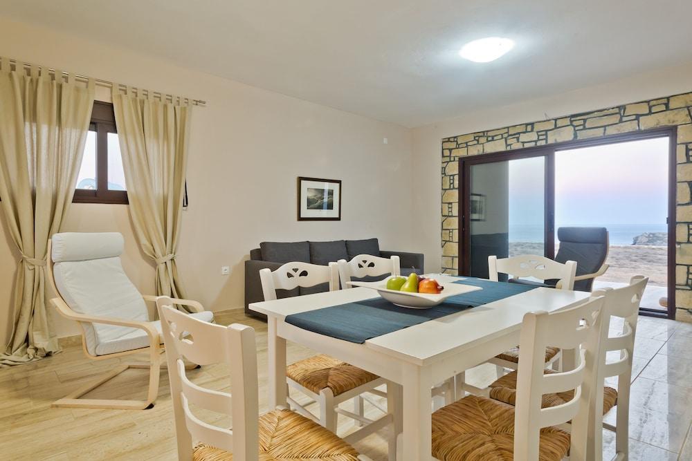Petra Villas-Ostria Villa