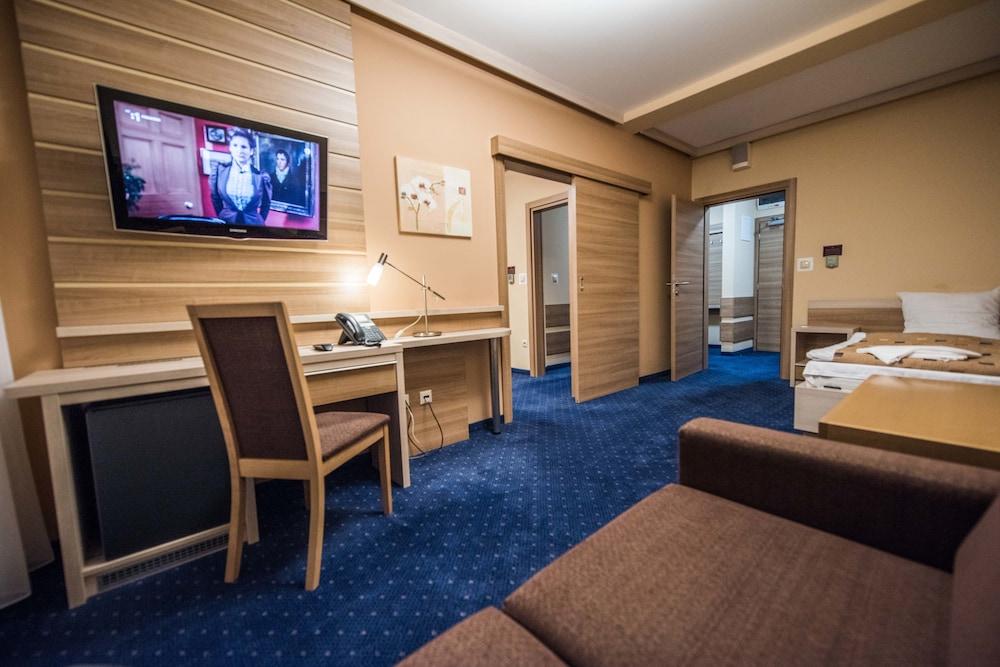 Alexandra Wellness Hotel