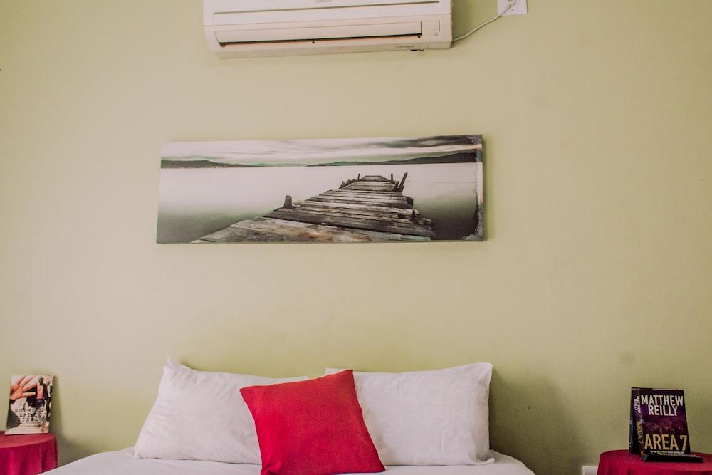 The Exclusive Joint Guest House