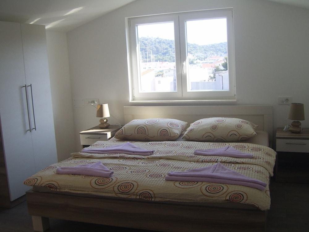 Apartments Villa Erik