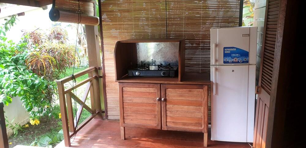 Studettes à Nosy Be