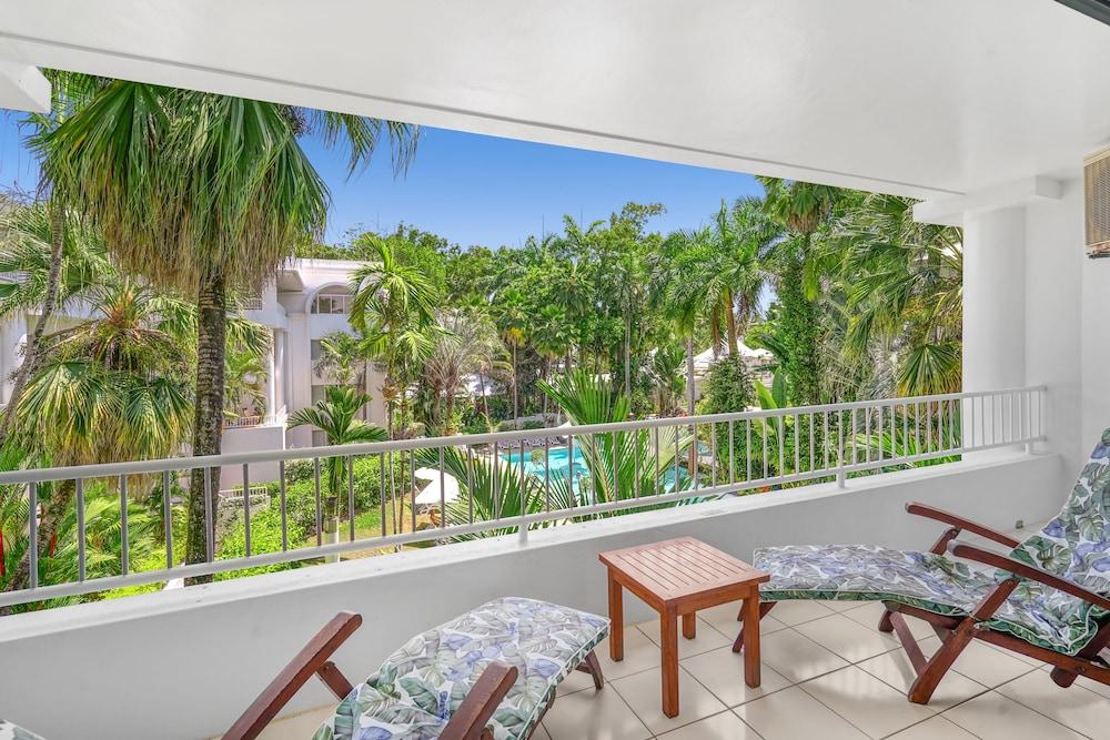 Poolside Apt In Alamanda Beachfront Resort 55