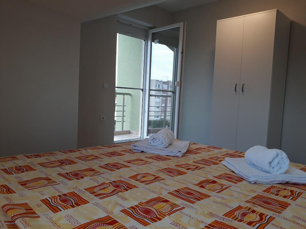 Vila & Apartments MATEA