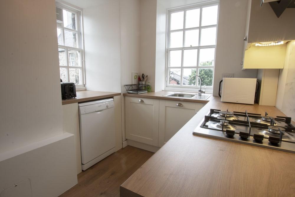 Cadell House Apt - Royal Mile