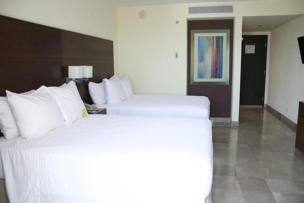 Four Points by Sheraton Veracruz