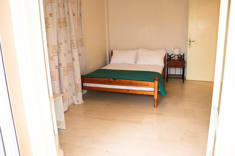 Orizontas Studios and Apartments