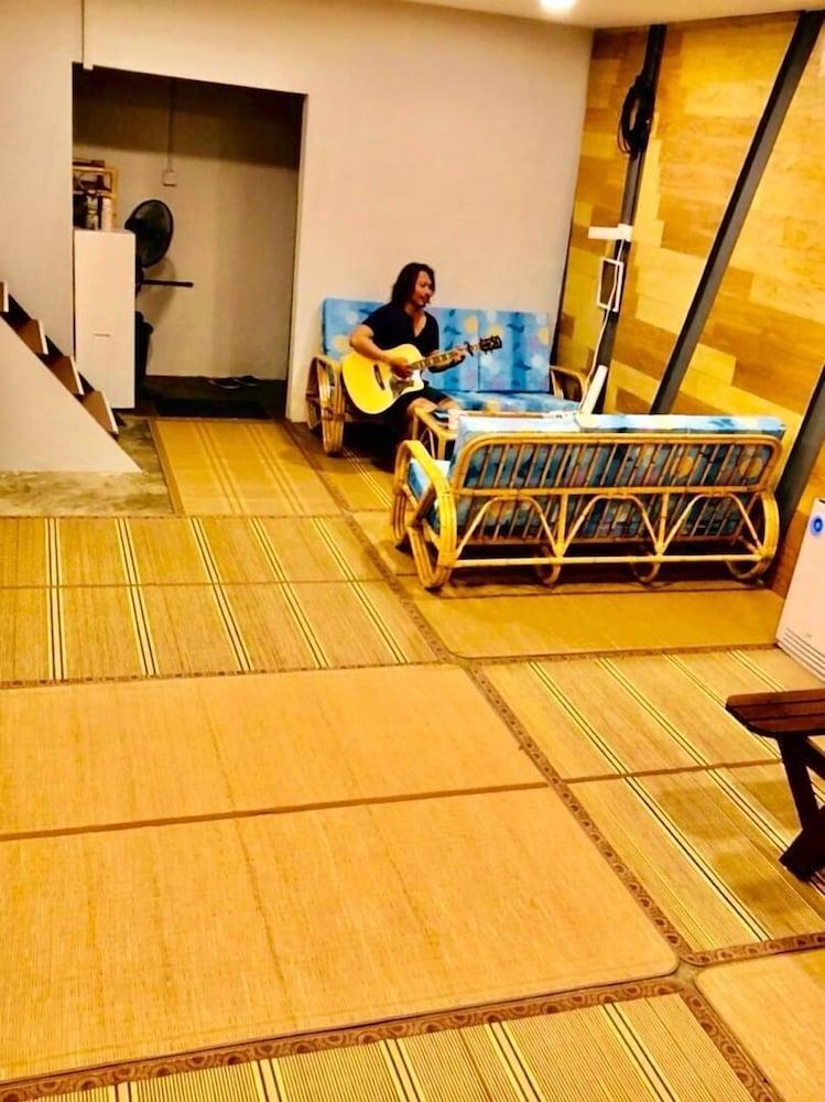 Yellow Duckling Hostel