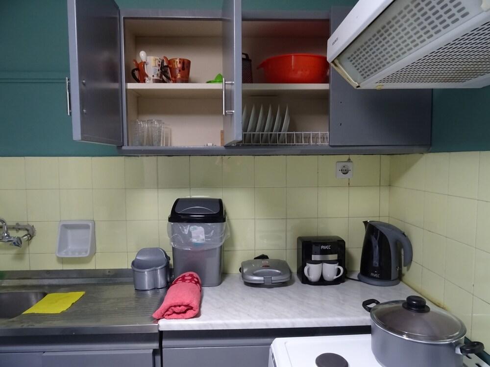 Zeus perfect location