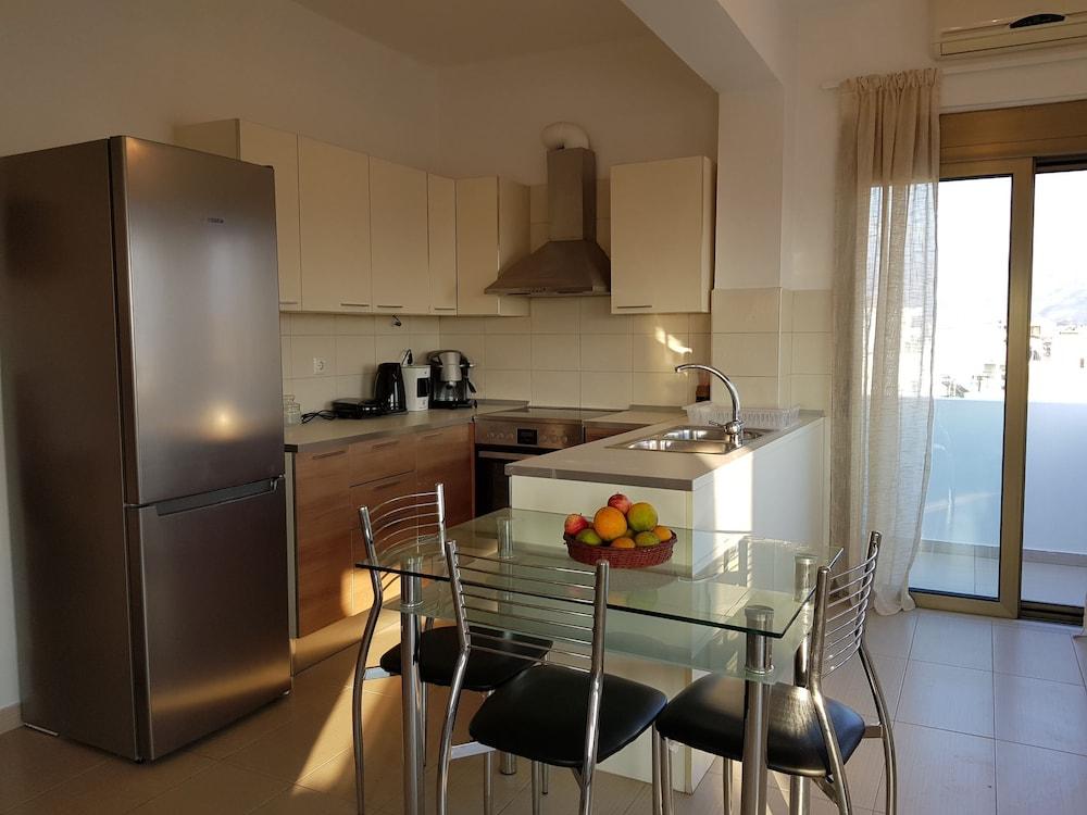 Iriana's Apartments in Center