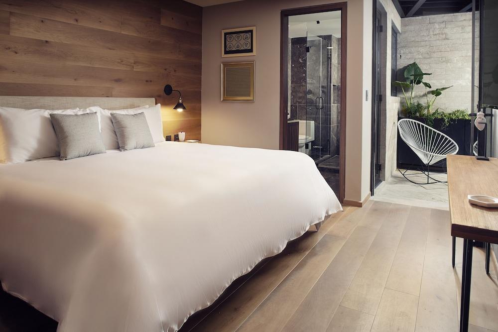 Frida Boutique Stays by Viadora