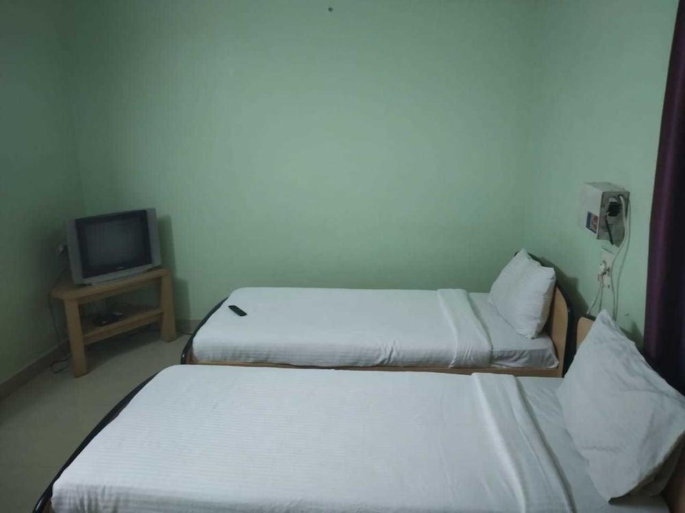 Maxi Stay - Royapettah