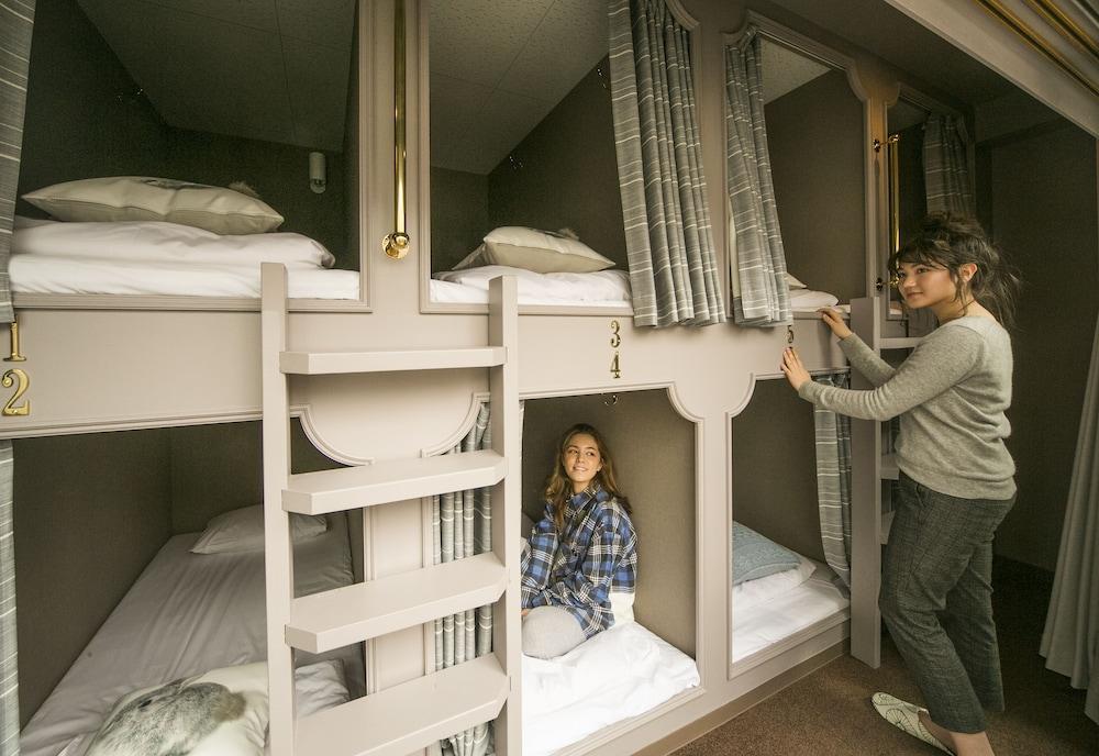 The Wardrobe Hostel FOREST Shimokitazawa