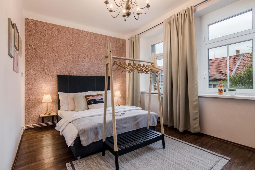 APT with garden Prague by Michal&Friends