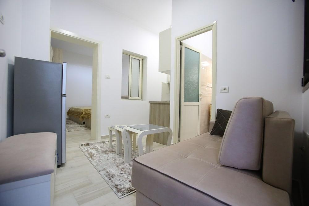 Idrizi Apartment