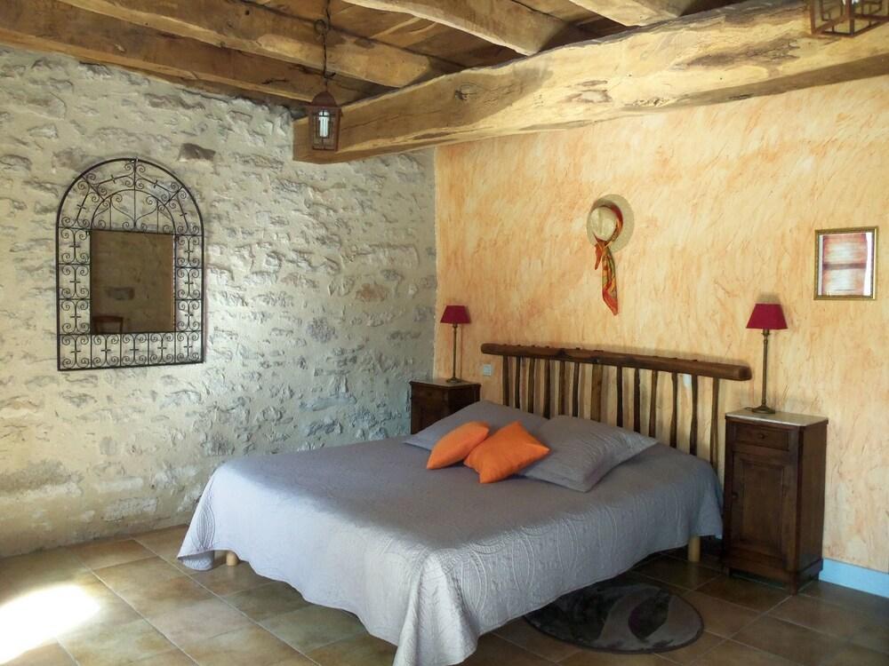 Chambres et Jardin de Pierres