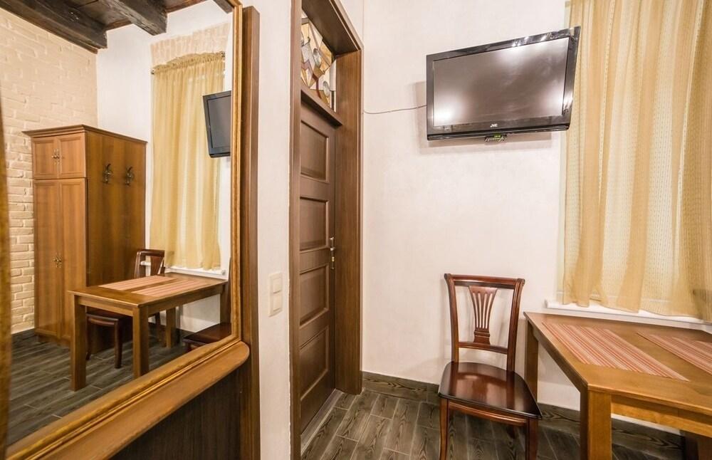 1 Bedroom Apartment Valova 16B