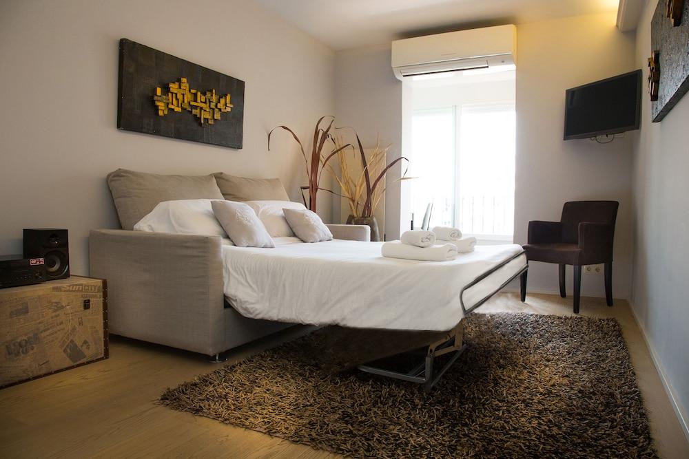 Opening Doors Aribau