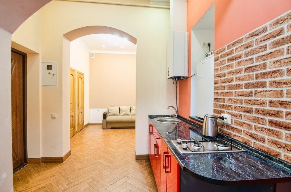 Apartment Kostushka 5