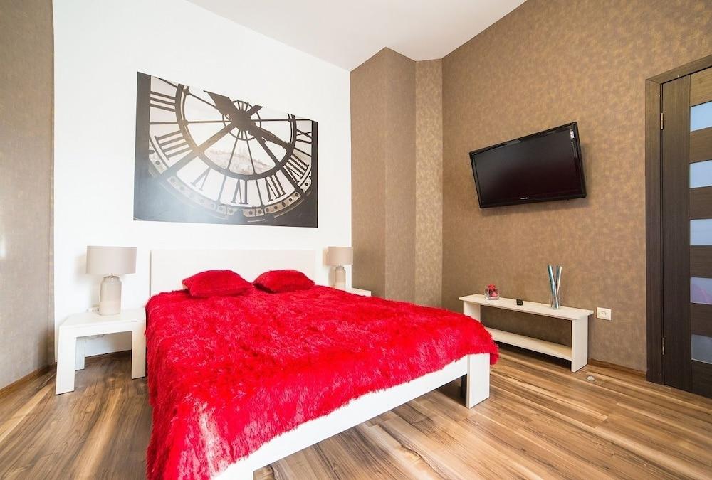 Apartment Shpitalna 21