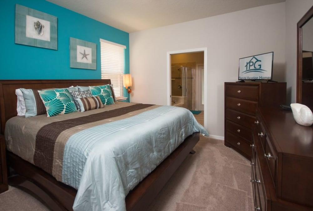 Windsor at Westside 9050