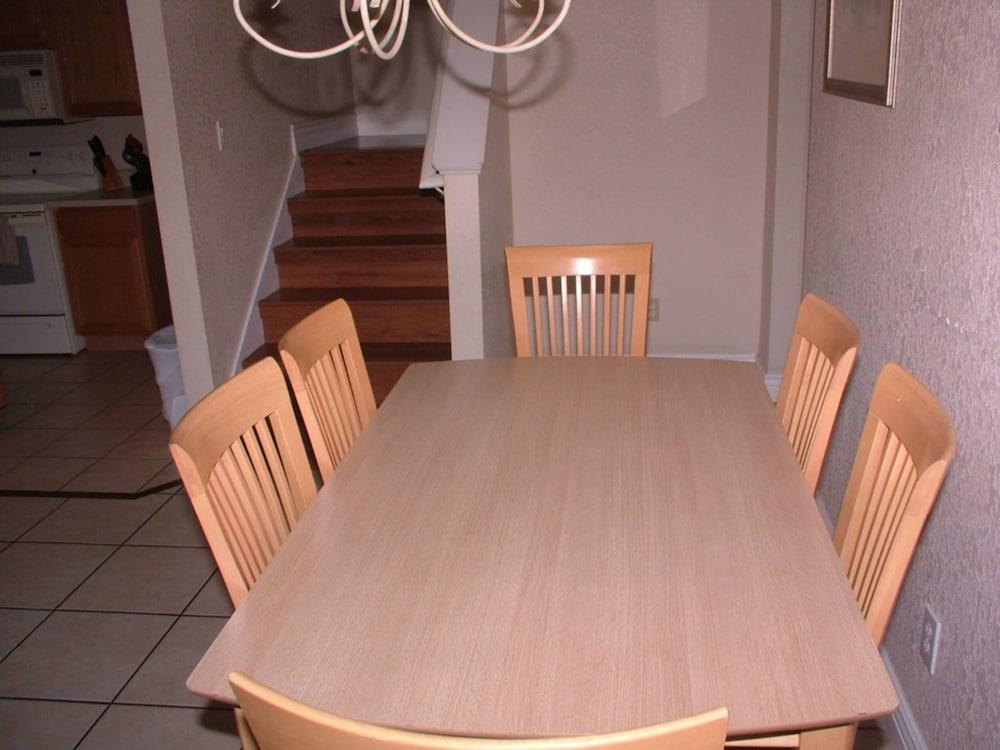 Regal Palms Resort & Spa 646