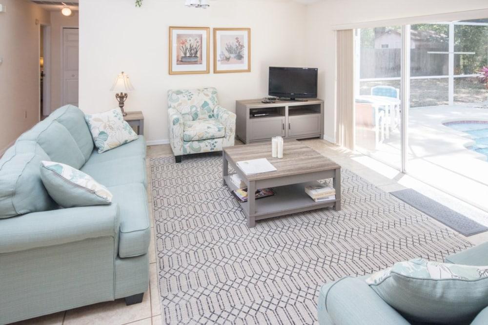 Whispering Oaks 4416