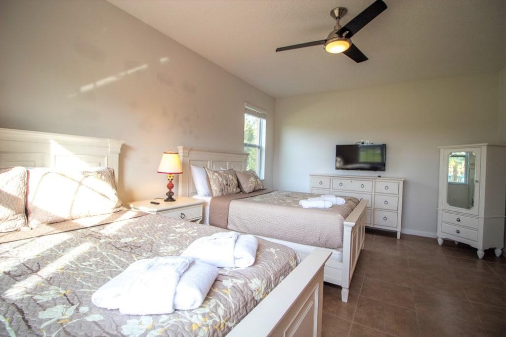 Golden Palms Vacation Resort 4427