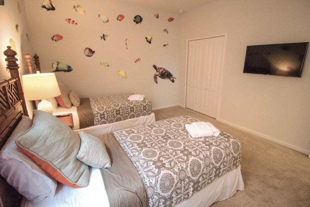 Golden Palms Vacation Resort 4427