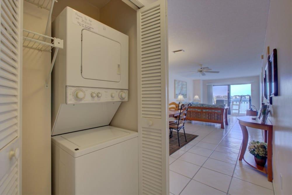 Anna Maria Island 1301 6B