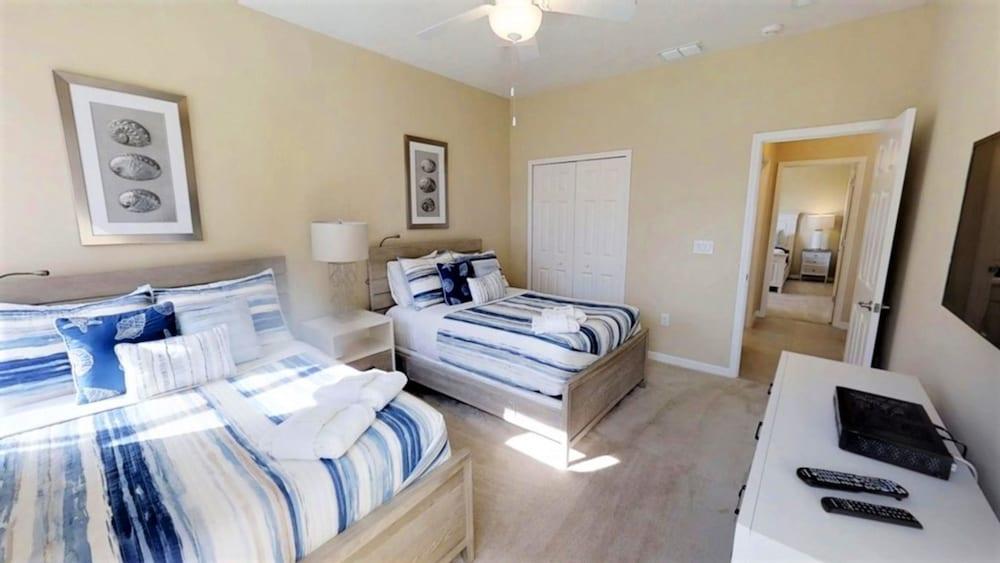 Golden Palms Vacation Resort 4439