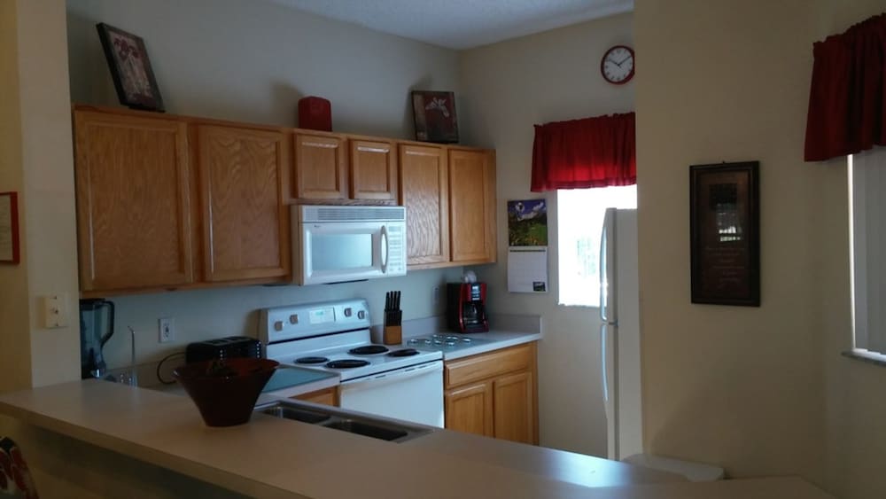 Emerald Island Resort 2730