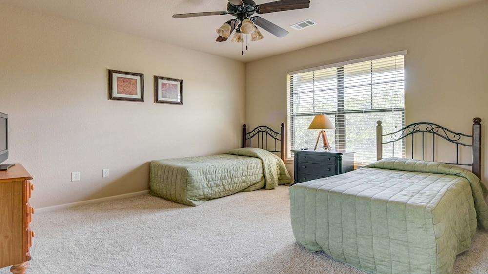 Bella Piazza 904 - 535