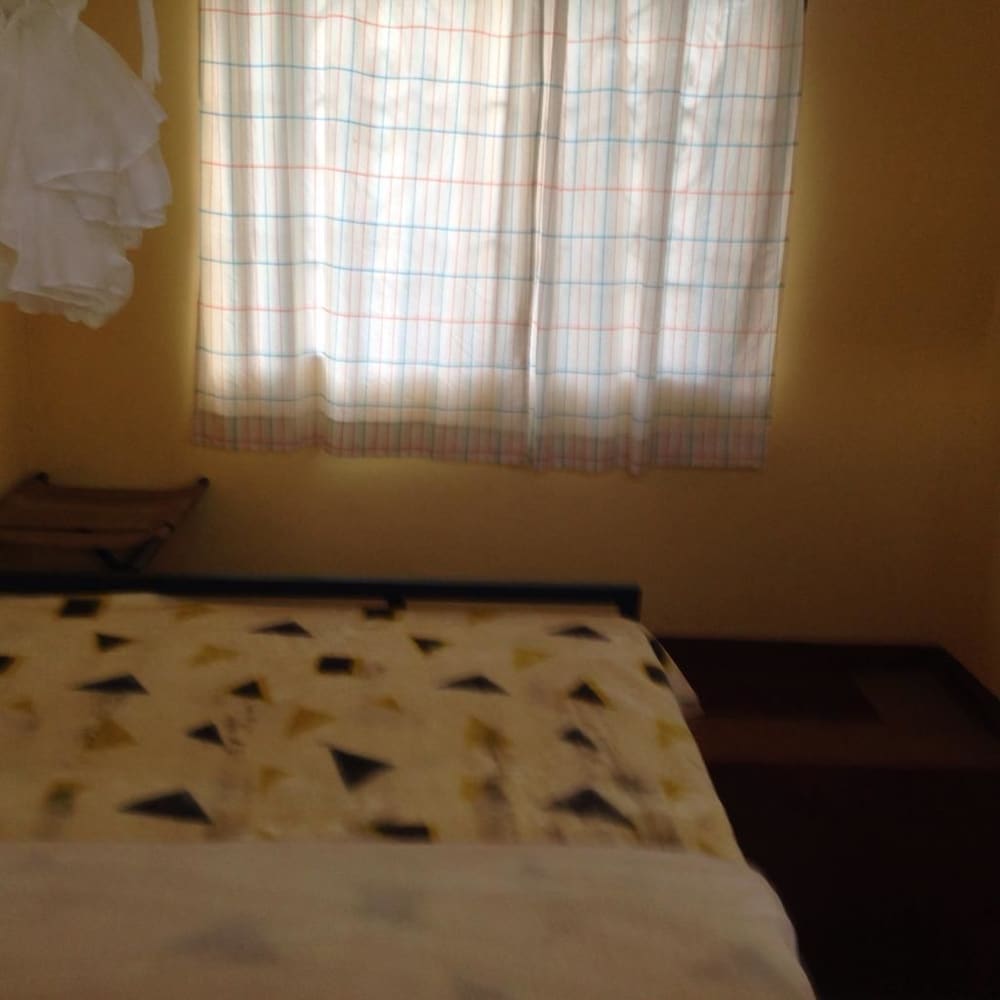 Acacia Tree Apartments