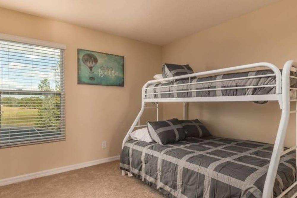 Marbella South - Lovely 5bd/3.5ba PH #5ms040