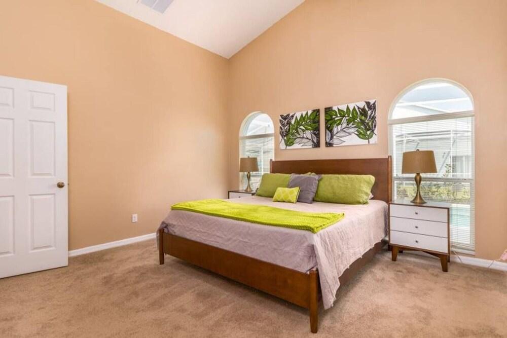 Hampton Lakes - Lovely 3bd/2ba Pool Home 3hl905