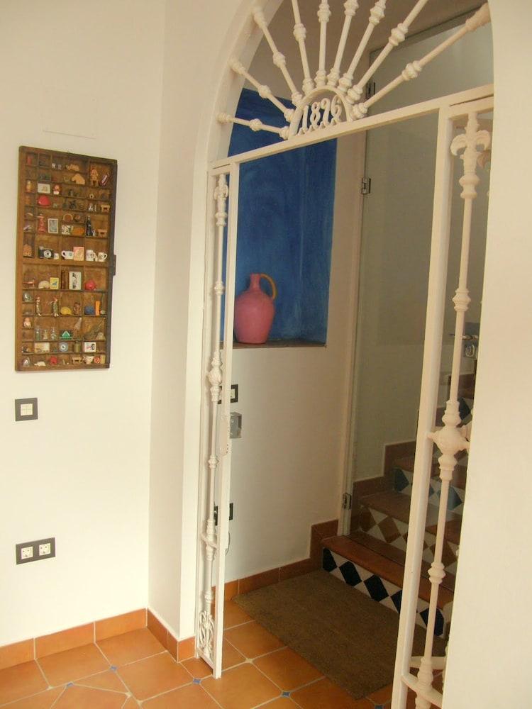 Gallery image 2